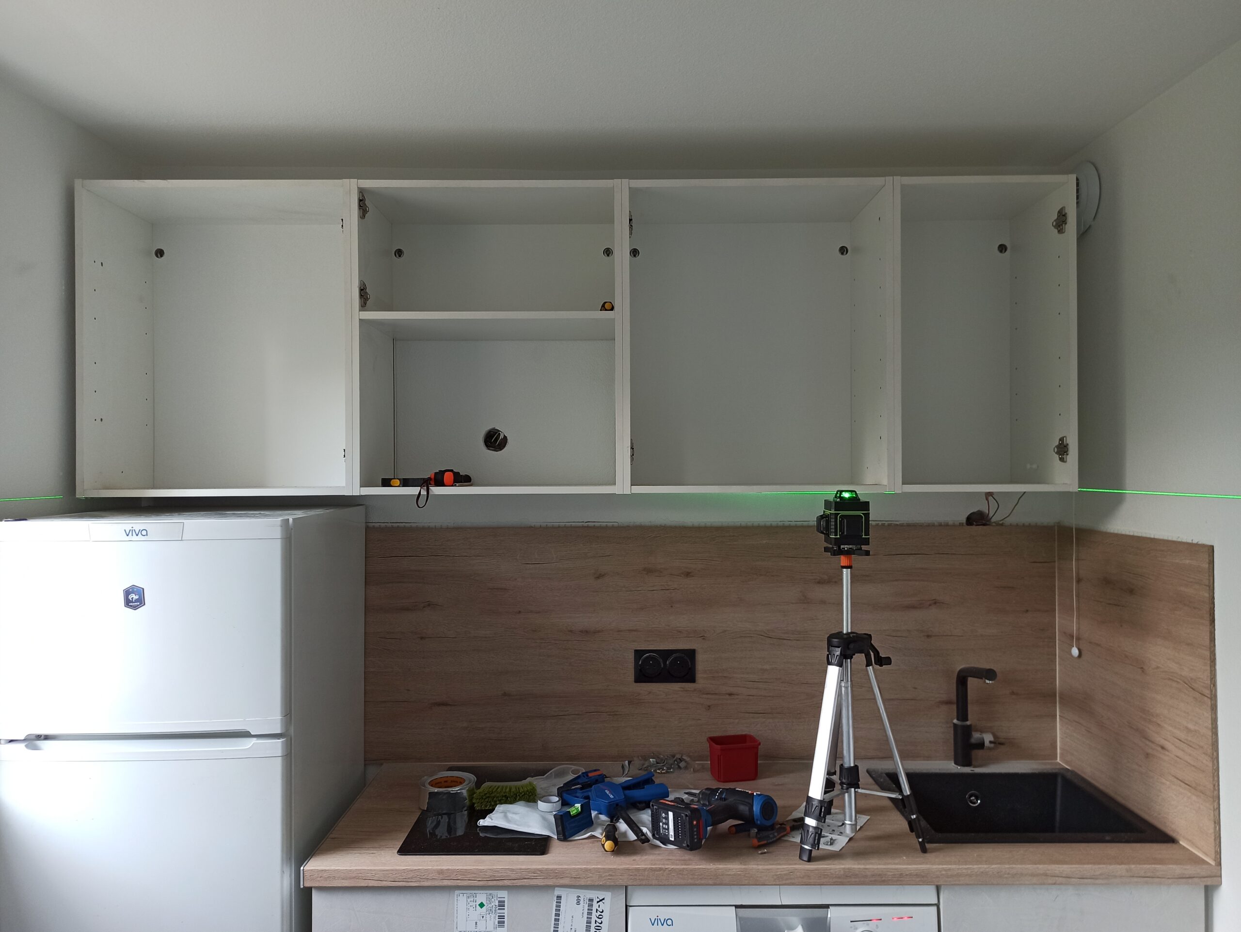 Cuisine blanche installée à fabrègues par sagilis